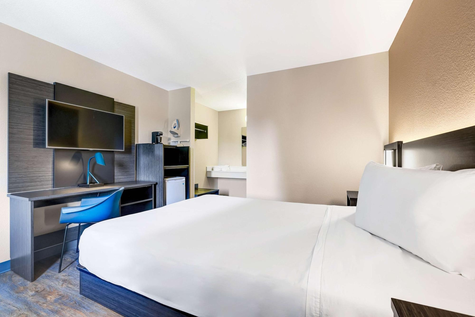 Motel 6-Kirkland, Wa - North เคิร์กแลนด์ ภายนอก รูปภาพ